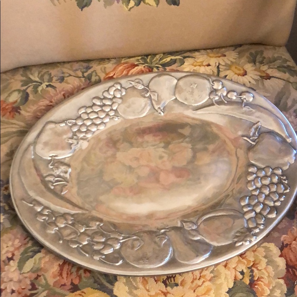 Wilton Armetale Fruit 14" Oval Serving Platter
